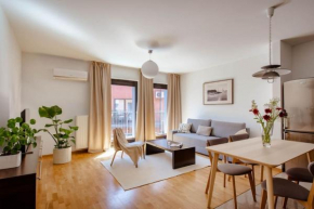 Wygodny Apartament Przy Dworcu